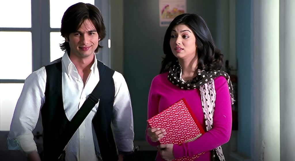 Paathshaala (2010)